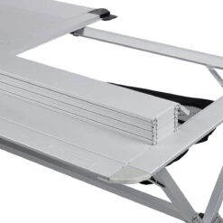 Campart Campingtafel XL TA-0806 - Opvouwbaar, Lichtgewicht En Met Verstelbare Poten - Kampeertafel Inklapbaar Inclusief Opbergtas - 140 X 80 X 70 Cm - Wit -Outdoor Camping Winkel 1200x1199 1