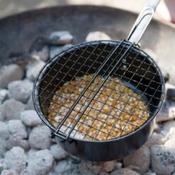 3BMT Popcorn Pan Voor Kampvuur - Met Popcorn Mais - Ook Voor BBQ 16 3BMT Popcorn Pan Voor Kampvuur - Met Popcorn Mais - Ook Voor BBQ -Outdoor Camping Winkel 1200x1200 1183