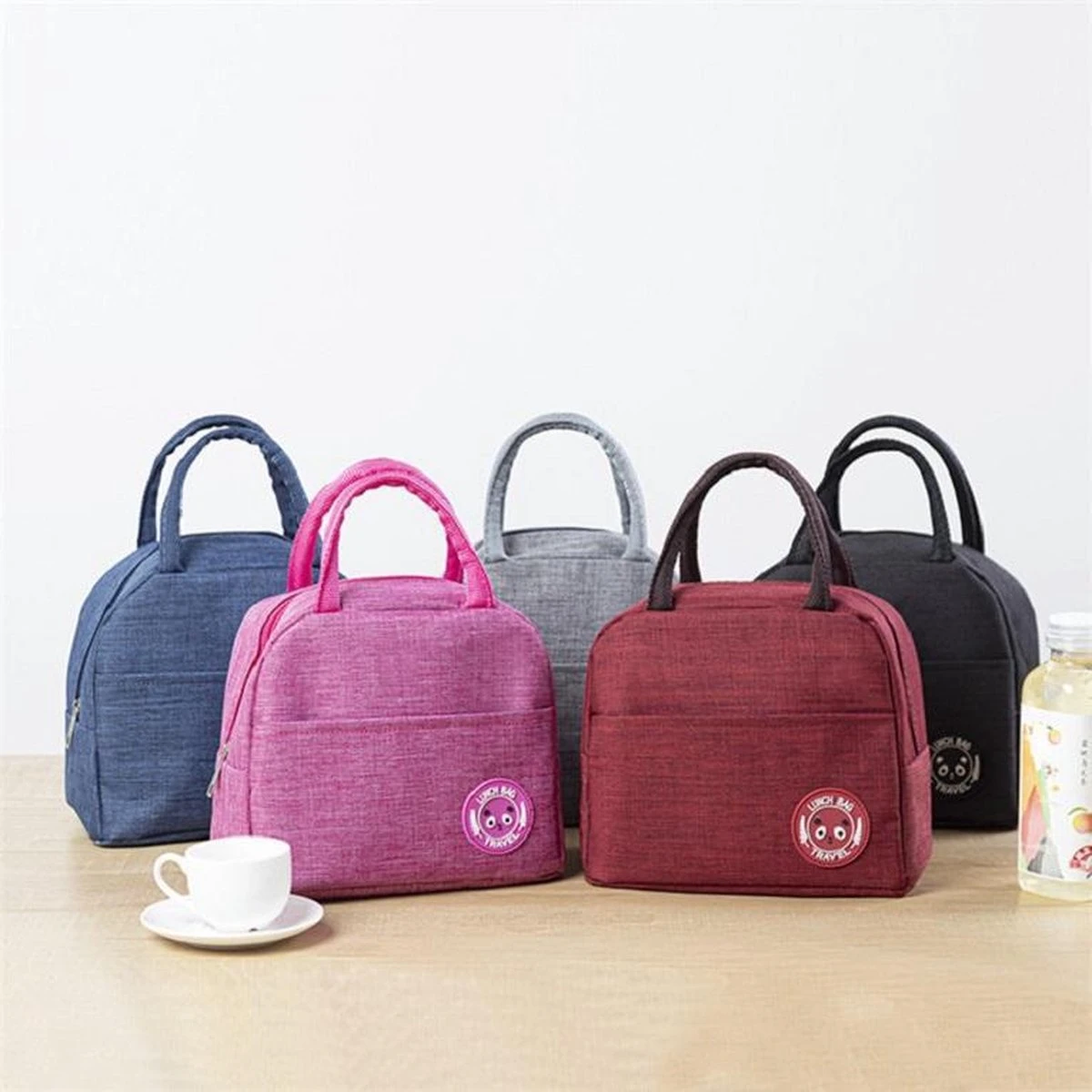 Koeltas - Lunchtas - Volwassenen En Kinderen - Compact & Handig: Zomer - Picknick -School - Lunch - Werk - Klassiek Grijs 7 Koeltas - Lunchtas - Volwassenen En Kinderen - Compact & Handig: Zomer - Picknick -School - Lunch - Werk - Klassiek Grijs - Afbeelding 5