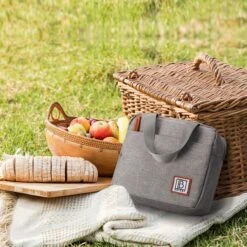 Brisby 4 Laags Geïsoleerde Koeltas - Lunchtas 4 Liter - Lichtgrijs 18 Brisby 4 Laags Geïsoleerde Koeltas - Lunchtas 4 Liter - Lichtgrijs -Outdoor Camping Winkel 1200x1200 256