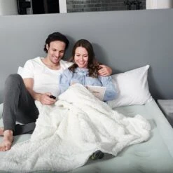 Bestway - Luchtbed AlwayzAire Queen -Outdoor Camping Winkel 1200x1200 798