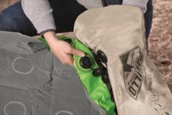 Bestway 1-Persoons Luchtbed Roll & Relax - 188 X 99 X 22 CM - Incl. 3-in-1 Reistas, Kussen En Handpomp - Binnen 50 Sec Opgeblazen - Binnen- En Buitengebruik -Outdoor Camping Winkel 1200x800 131