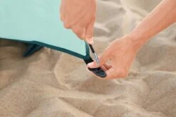 Bestway Strandtent - Pavillo - 2-Persoons - UV80 Zonbescherming - Incl. Tentharingen - Zandzakken Voor Stabiliteit - 200 X 120 X 95 CM -Outdoor Camping Winkel 1200x800 41