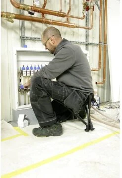 Walkstool - 3-Poots Krukje - Comfort 55 Cm - Verstelbaar - Zwart -Outdoor Camping Winkel 824x1200 1